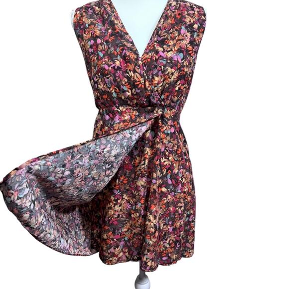 J.Crew Women's Floral Sleeveless Wrap-Dress - Size 2 - Picture 3 of 7